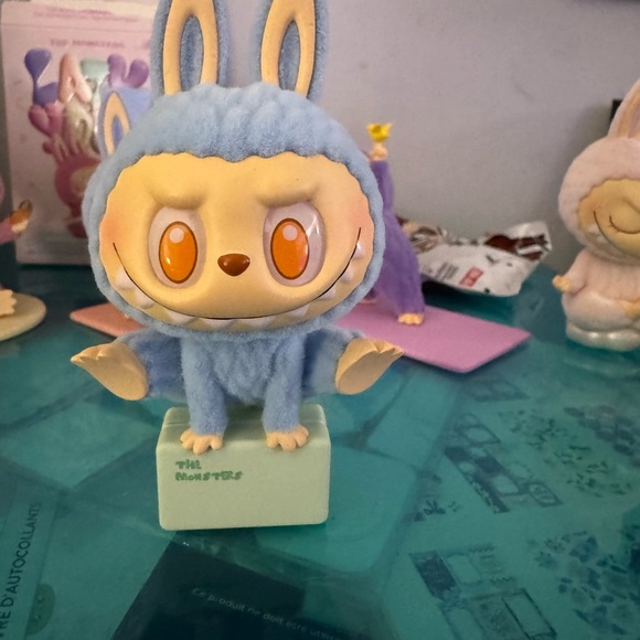 Available Labubus - Picture 7 of 13